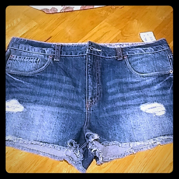 Forever 21 Pants - Forever 21 Premier Denim Shorts 31 NWT